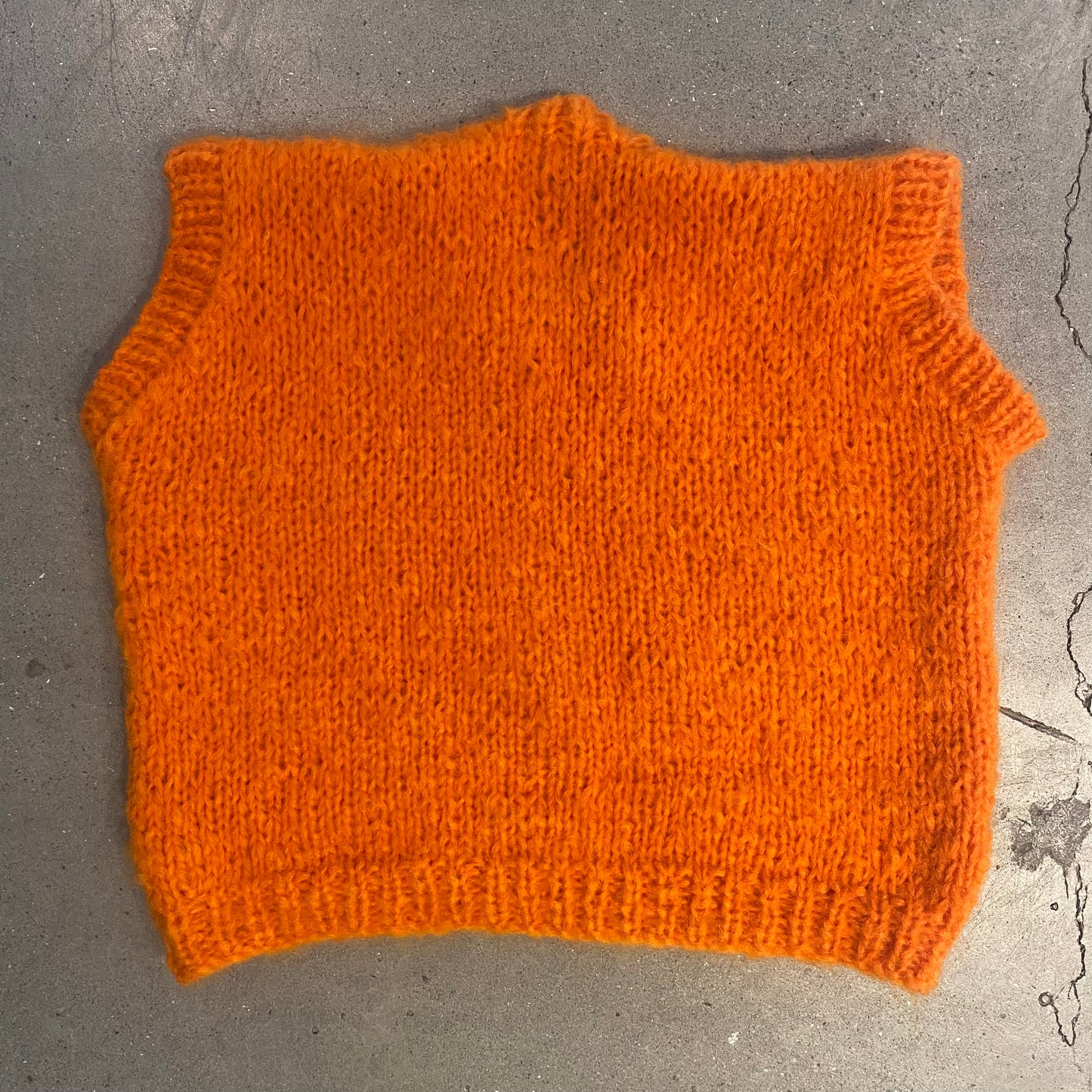 Zetta Vest in Orange